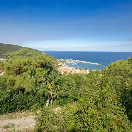 Evia Apartment Marciana Marina (Isola d'Elba)