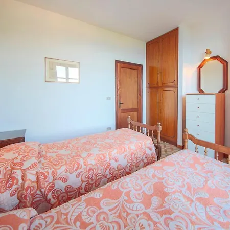 Evia Apartment *